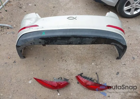 2018 Hyundai Elantra Sel z USA, uszkodzony, nr VIN 5NPD84LF8JH361479